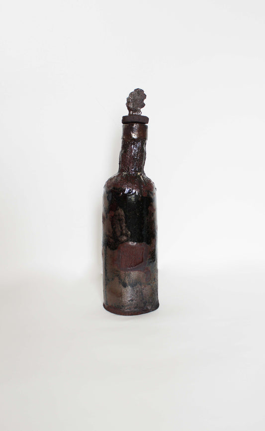 Bouteilles en grès enfumées
