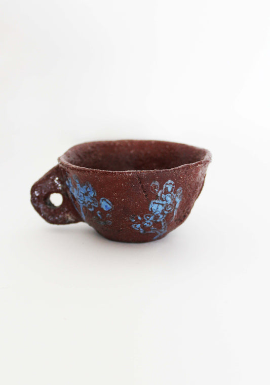 Tasse demoiselle en grès, café ou thé petite contenance.