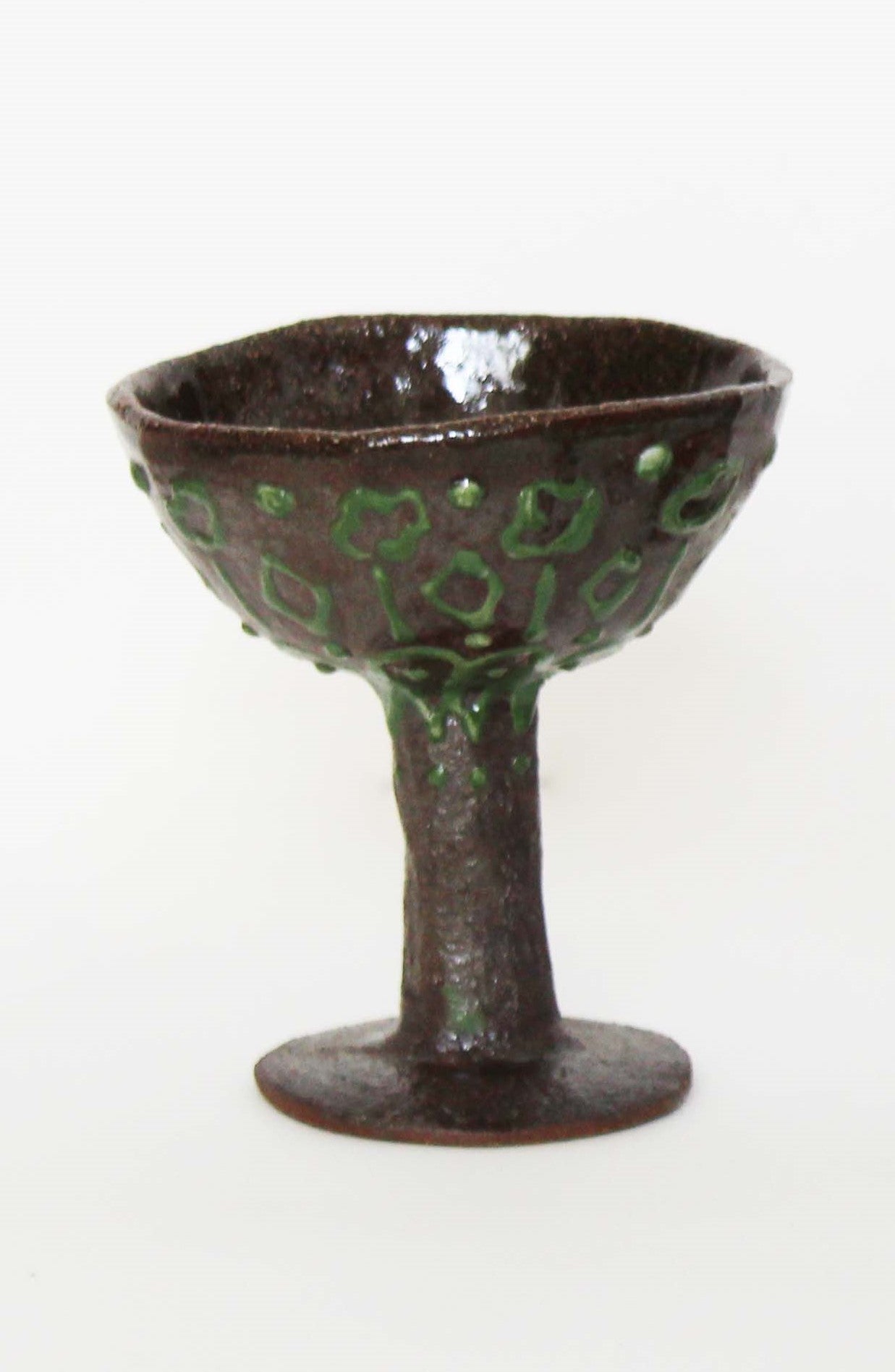 Bouteilles en grès enfumées