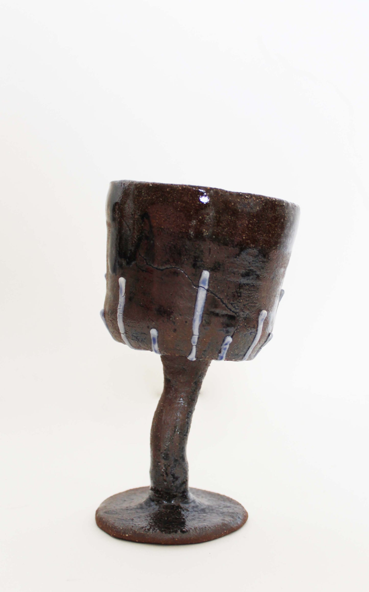 Bouteilles en grès enfumées