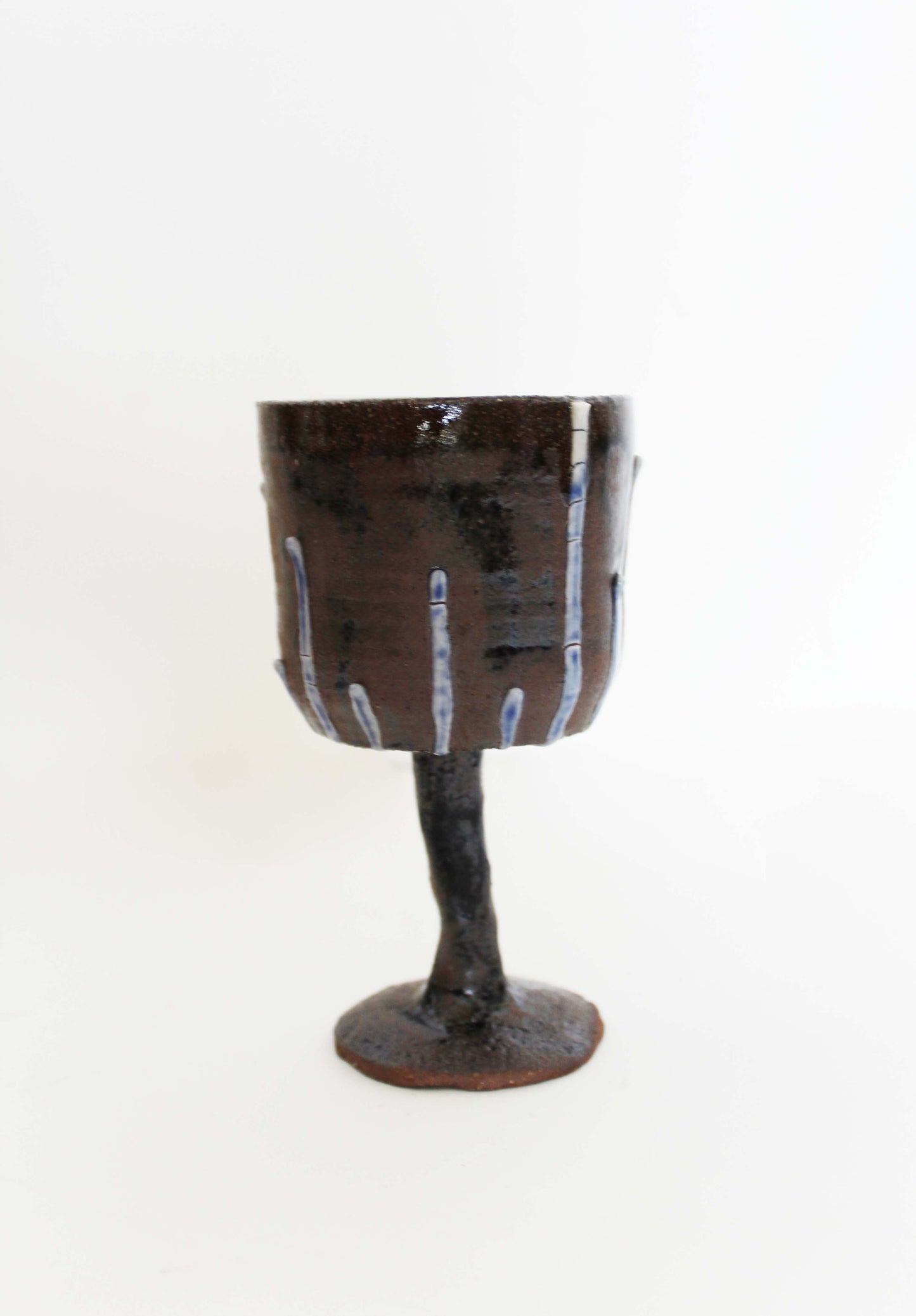 Bouteilles en grès enfumées